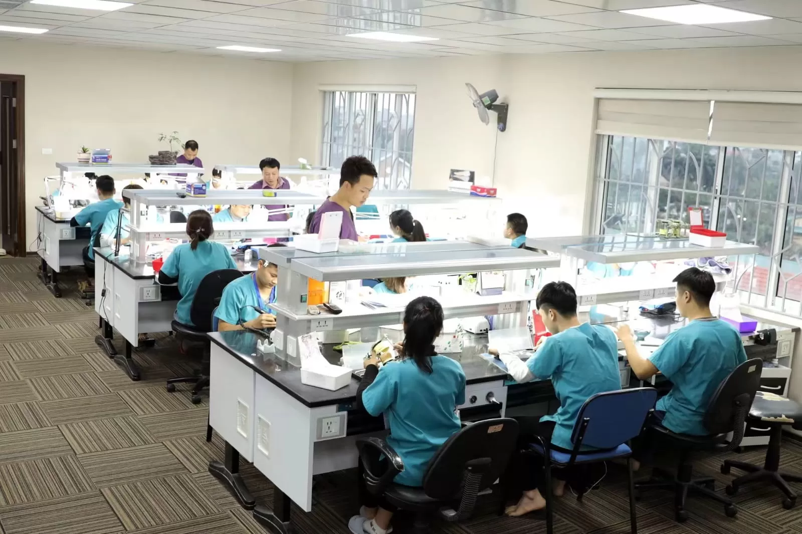 VU GIA coque client de laboratoire dentaire